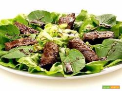 Salada mignon (insalata con filetto di manzo)