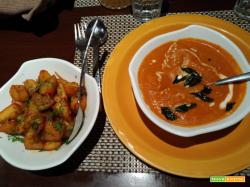 Zuppa di gamberi al curry (Goan prawn curry)