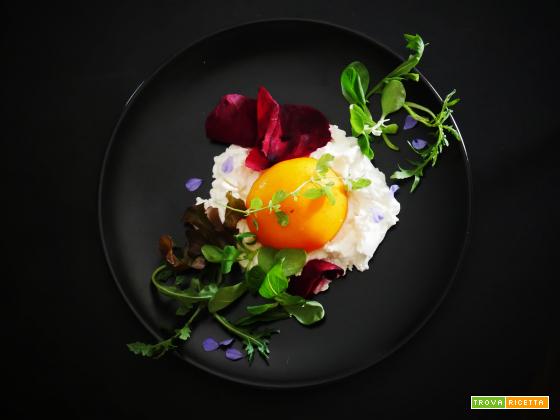 “Non Uovo”: Pomodoro Tondo Arancione con Maionese di Anacardi