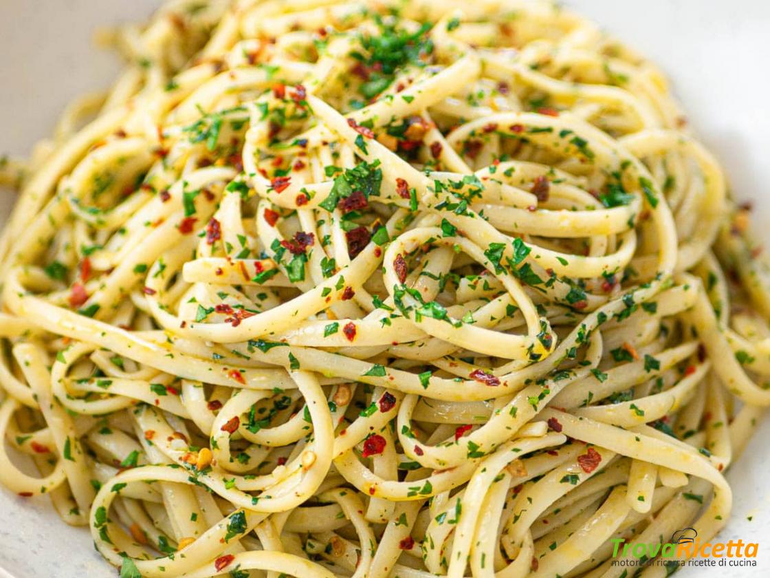 Pasta aglio olio e peperoncino - Ricetta 