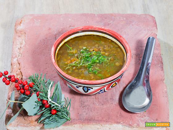 Zuppa di lenticchie speziata all’indiana