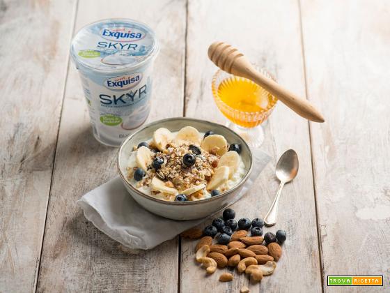 Healthy bowl con Skyr per una colazione corposa