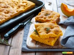 Focaccia alla zucca semplicissima e soffice