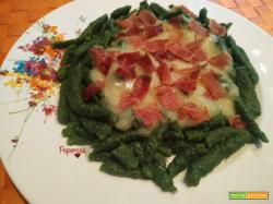 Spatzle con crema di porro e speck