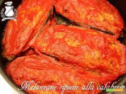 Melanzane ripiene alla calabrese senza carne al sugo (Mulangiane chine)