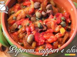 Peperoni con capperi e olive