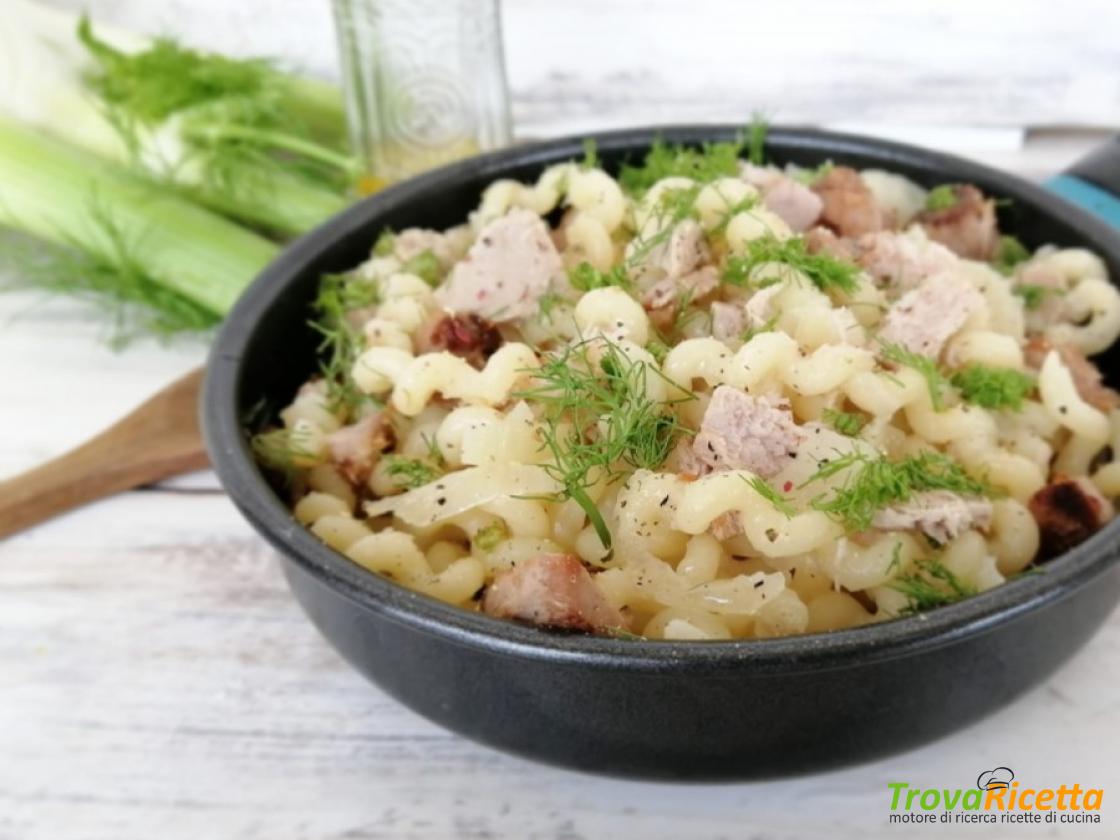 Pasta Al Tonno Fresco E Finocchi Ricetta Trovaricetta Com