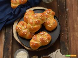 Brioches leggere(intrecciate)