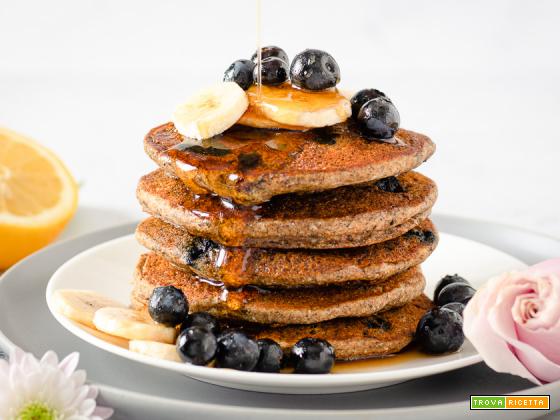 PANCAKES BANANA e MIRTILLI VEGAN SENZA GLIUTINE | GF Vegan Banana Blueberry Pancakes 