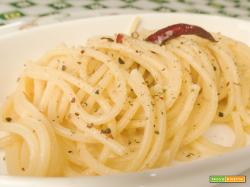 Spaghetti aglio, olio e peperoncino