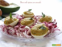 Uova sode ripiene con avocado
