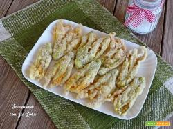Fiori di zucca dolci in pastella