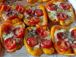 Peperoni ripieni ai quattro formaggi