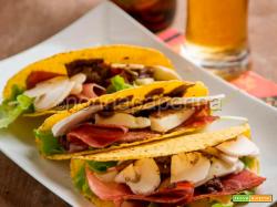 Tacos con speck e funghi, un fast food al top