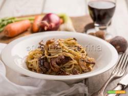 Spaghetti al ragù di fagiano e porcini, un primo rustico