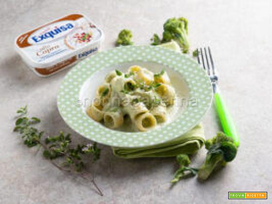 Pasta alla crema di broccoli, un piatto da leccarsi i baffi