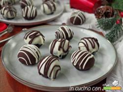 Bon bon oreo glassati al cioccolato