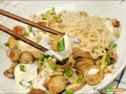 Palline di okara con noodles Ramen a funghi