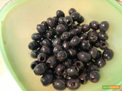 Patè di olive nere ricetta: come farlo in 10 minuti