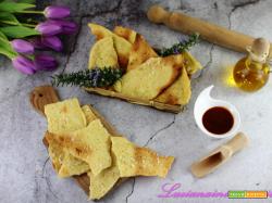 Schiacciatina croccante