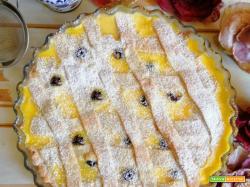 Crostata alla crema pasticcera e amarene