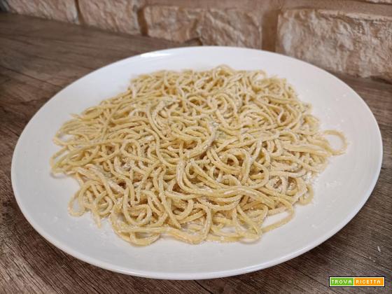 Noodles all’uovo: ricetta degli spaghetti cinesi fatti in casa