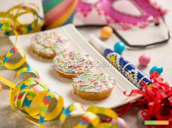 Biscotti glassati con zuccherini, dei dolcetti coloratissimi