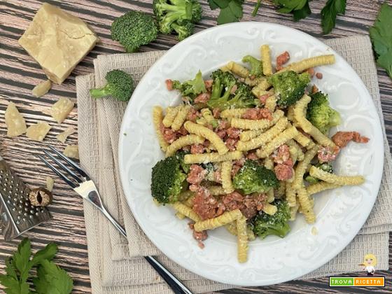 PASSATELLI asciutti broccoli e salsiccia