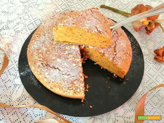 Carrot cake alle mandorle tostate gluten free: con e senza Bimby