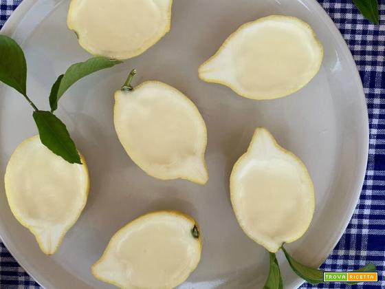 Lemon Posset: Un Rinfrescante Dessert agli Agrumi