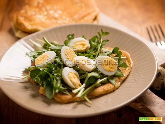 Frittatina di ceci con uova di quaglia, una frittata unica