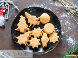 Biscotti di Natale salati al pomodoro