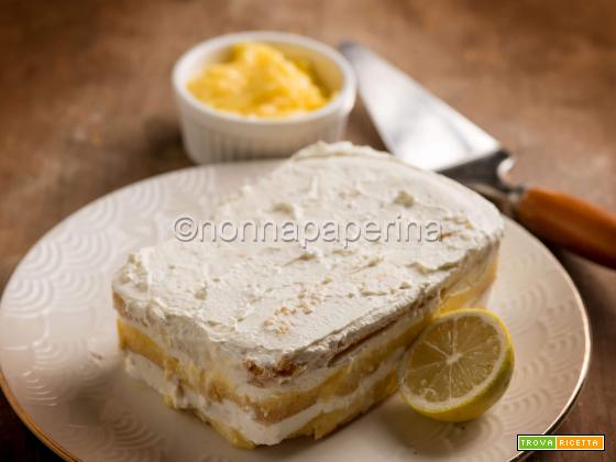 Torta fredda al limone senza glutine, un dolce senza cottura