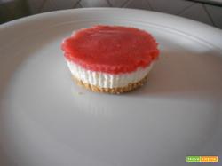 Mini Cheesecake alle Fragole