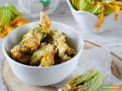 Fiori di zucca fritti ripieni di tonno e burrata Deliziosa