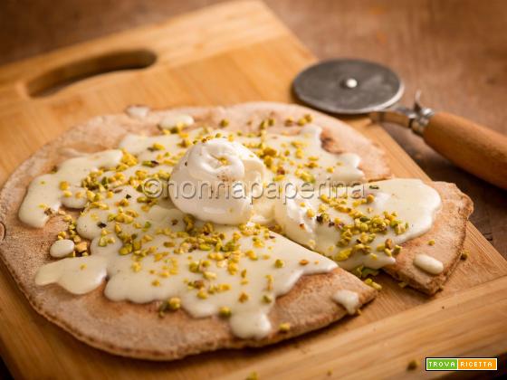 Pizza in padella senza lievito, una ricetta facile e gustosa