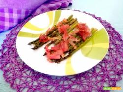 Asparagi e speck gratinati, ricetta con Bimby e senza