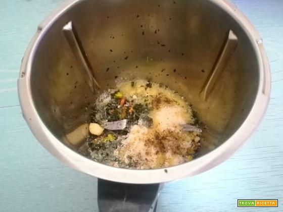 Come fare la besciamella al pistacchio Bimby, o tradizionale