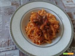 Tagliatelle ai funghi e scalogno