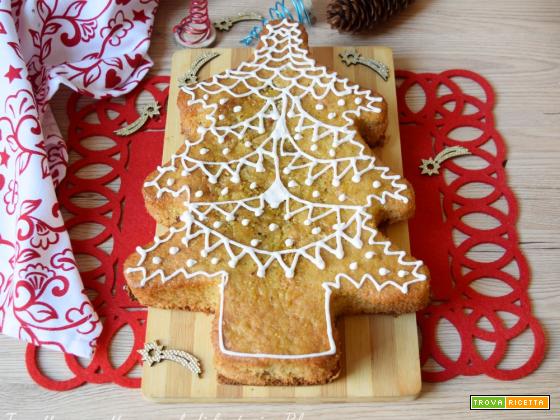 Torta Albero di Natale decorata