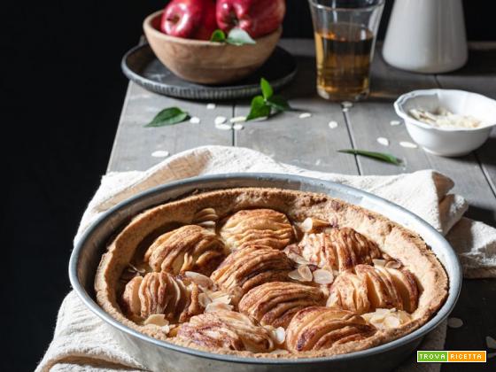 Crostata mele e cannella