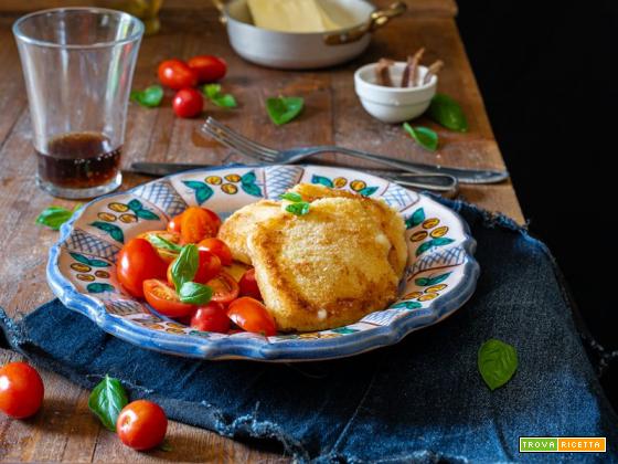 Tuma fritta con acciughe