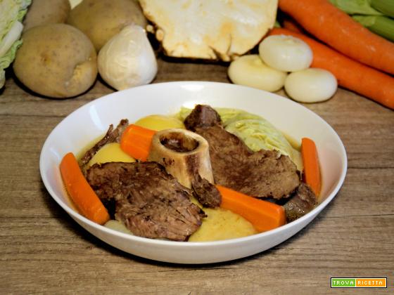 Pot au Feu: classica ricetta francese rivisitata per un sapore indimenticabile