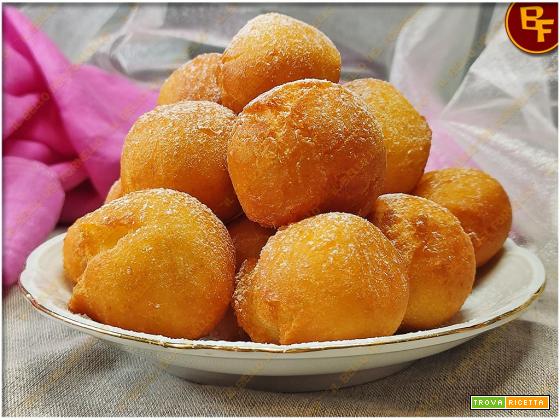 Castagnole Morbide alla Panna