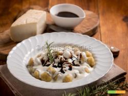 Gnocchi di zucca e taleggio, un primo semplice e raffinato