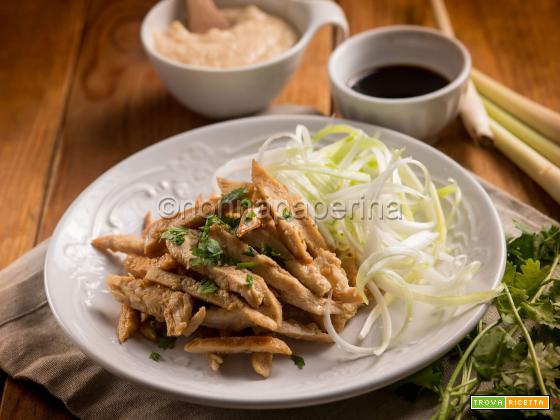 Pollo al lemongrass, un secondo rinfrescante dal gusto unico