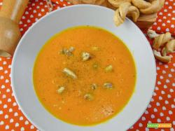 Crema di zucca e patate con castagne