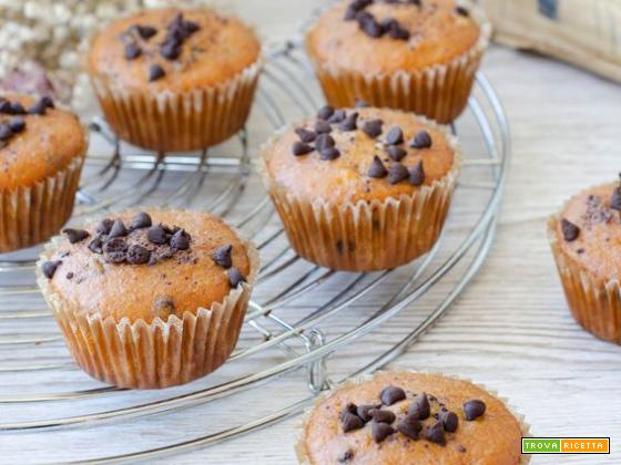 Muffin di banane e gocce di cioccolato senza uova e senza burro
