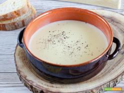 Fonduta o crema di caciocavallo stagionato in grotta di Deliziosa