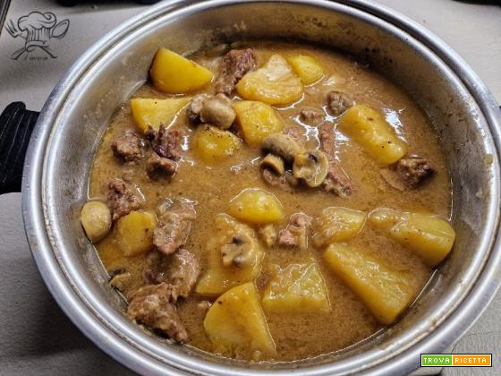 Spezzatino di manzo con patate e funghi